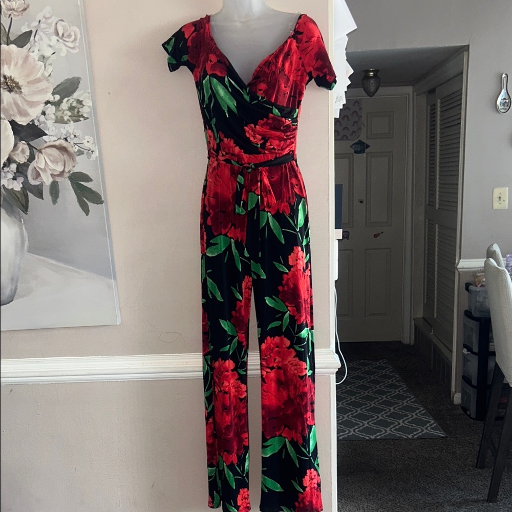 Elegant Red and Green Floral Jumpsuit